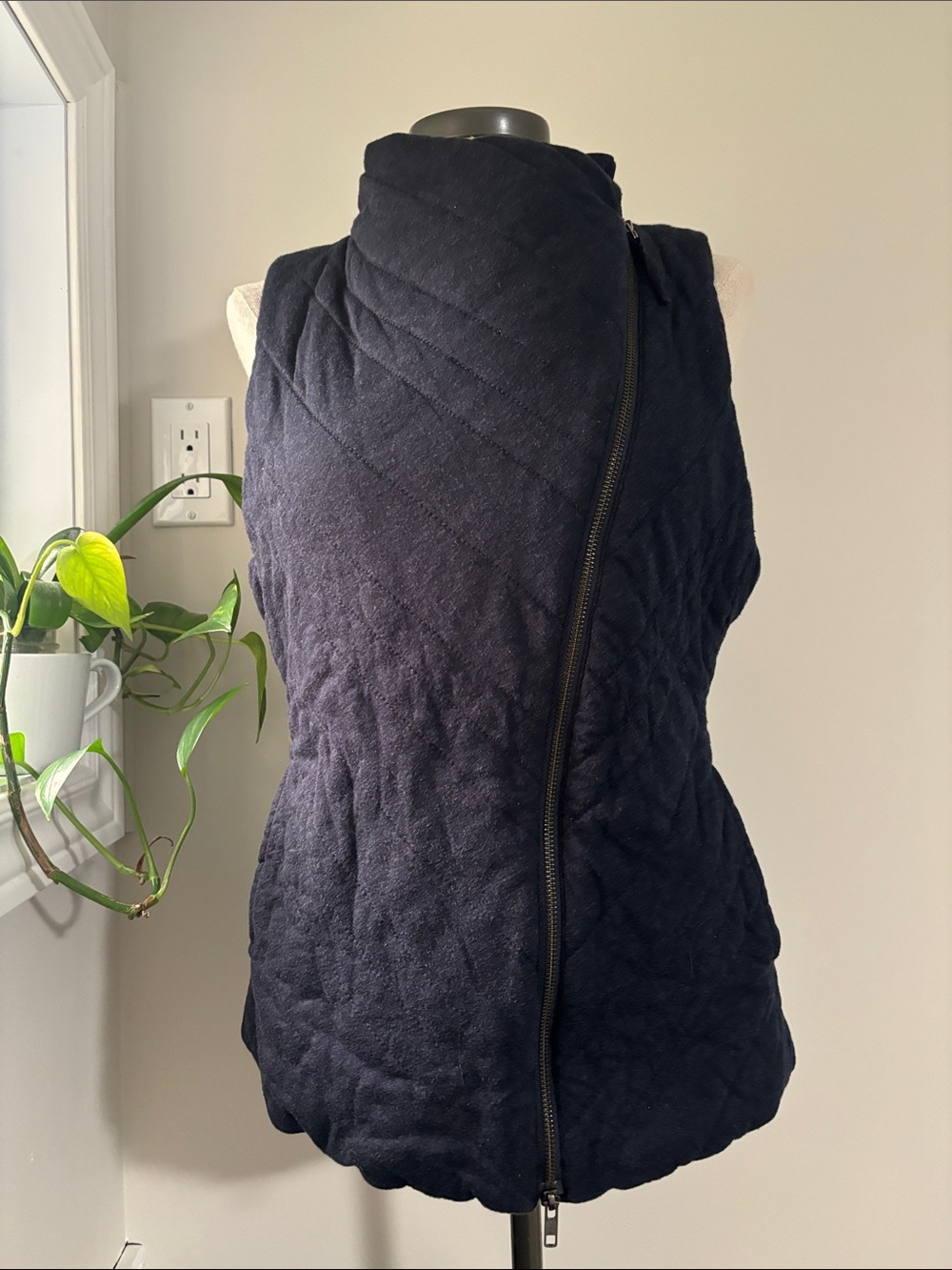 EILEEN FISHER cotton vest